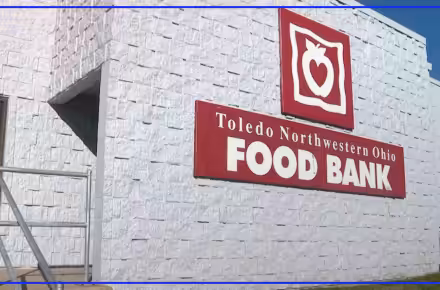 Toledo Northwestern Ohio Food Bank accepts surplus garden produce donations